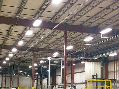 Application of linear high bay light in warehouse